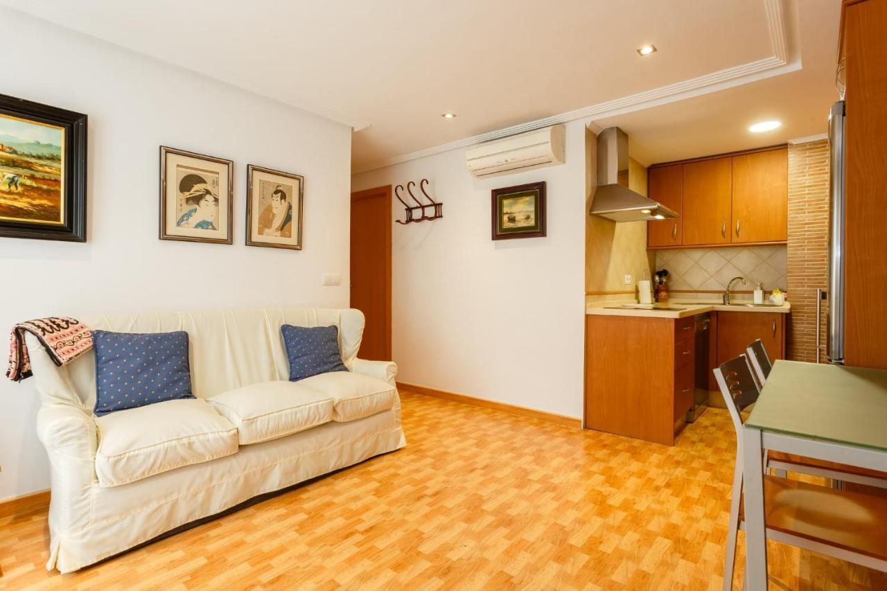 Gatu Villa Elvira Junto Al Hospital Y Playa 2 Dormit Y 2 Banos, Preferente Mayores De 25 Anos Y Familias Cadiz Ngoại thất bức ảnh